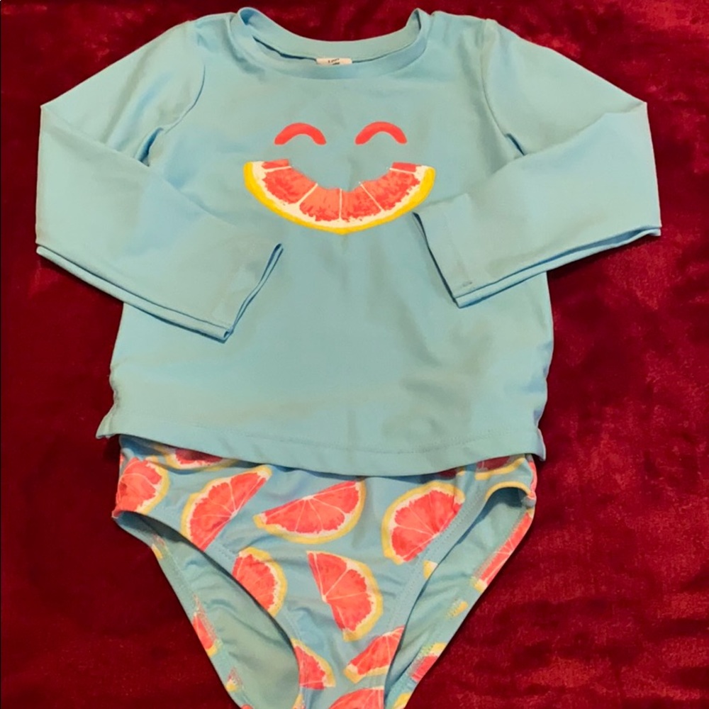 Baby girls GAP 2T swim set.